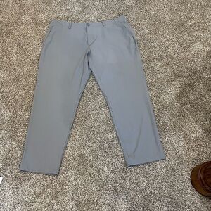 Under Armour Men's Light Gray Chinos Heat Gear